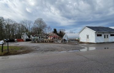 Gray House Farms Garden Center