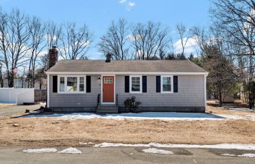 Amy Bartolucci, Realtor