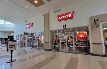 Levi’s Outlet Store