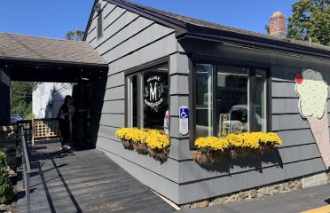 Village Market & Cafe