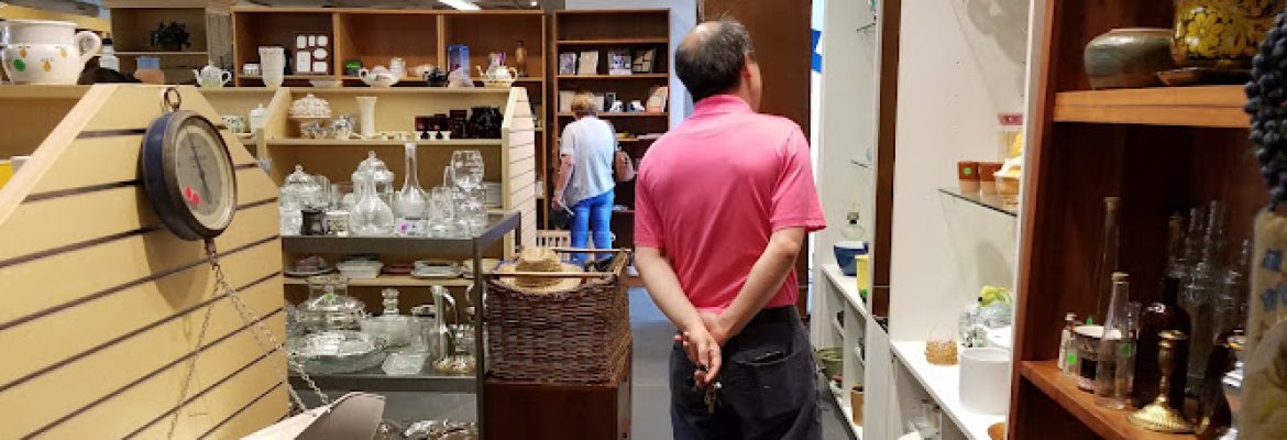 Greenwich Hospital Auxiliary Thrift Shop