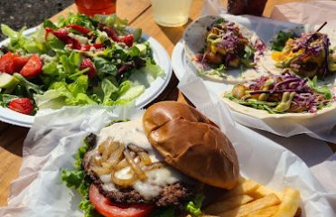 Farmyard Eatery and Taproom