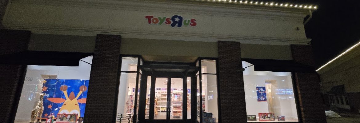 Toys”R”Us at The Shops at Evergreen Walk