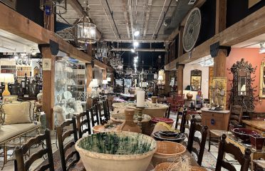 The Antique And Artisan Gallery