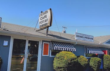 Lyme Tavern Restaurant & Sports Bar