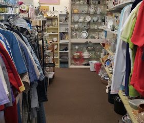 Mystic Womans Club Thrift Shop
