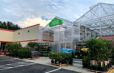 Garden Center at Tractor Supply