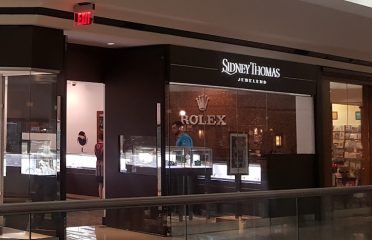 Sidney Thomas Jewelry Store in Stamford CT