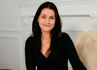 Klara Brown Acupuncture