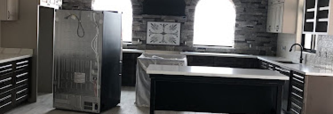 TILE STORE, CABINETS & REMODELING