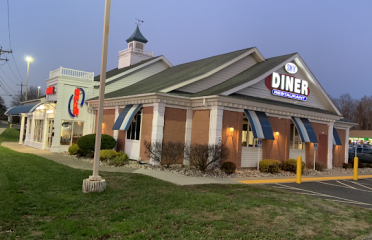 Sky Diner Restaurant & Pizza