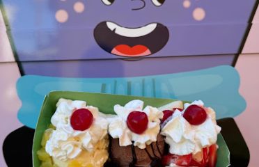 Frozen Cheeks Frosty Treats