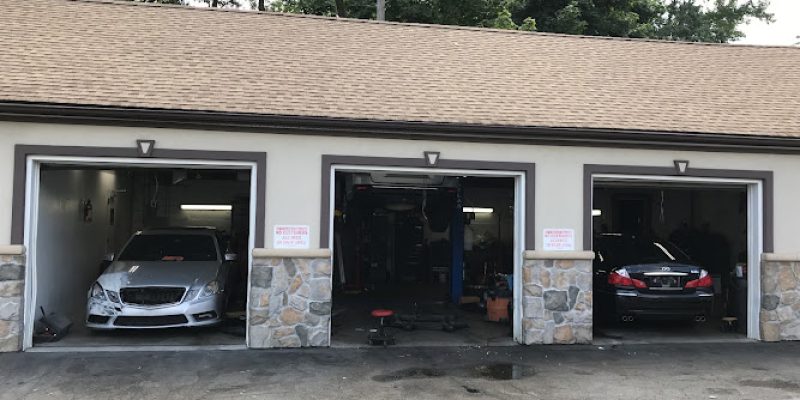 Riverside Auto Center