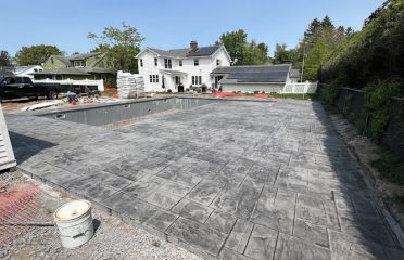 R&Re Pool Deck Patio & Masonry LLC