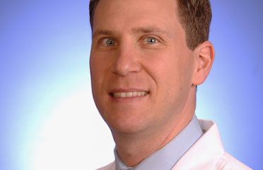 Kristofer Bagdasarian, MD