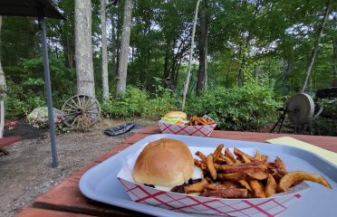 Frog Rock Summer Shack