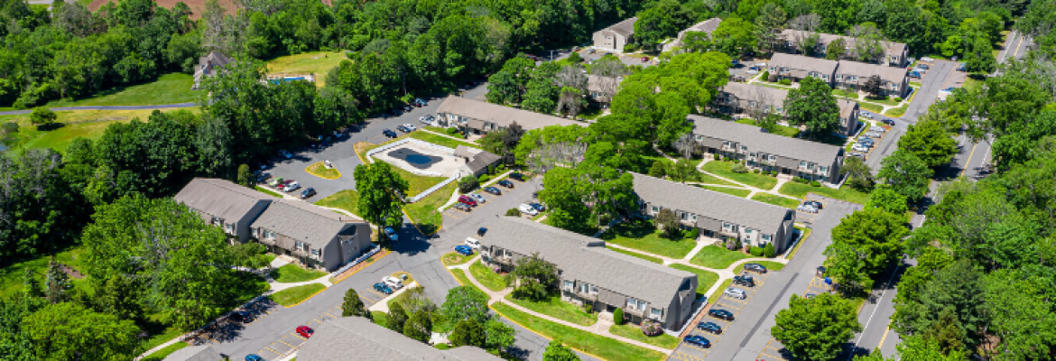 Woodgate Apartments