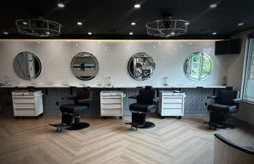 Major Luxury Suites