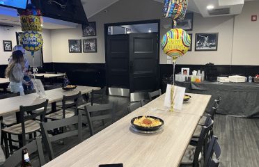 Sliders Grill & Bar – Southington, CT