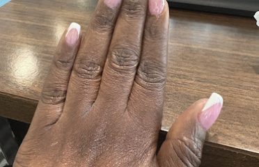 Eagle Nails