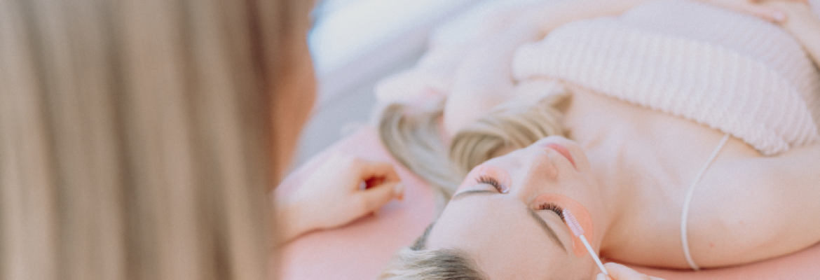VERDZ BEAUTY by Lash Brow Room