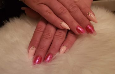 Lux Spa & Nails
