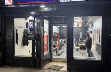 El tipo barber shop 2