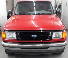 Mel’s Auto