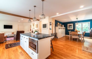 Kitchen Living LLC