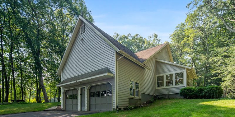 Rick Settani, Showcase Realty, Inc.