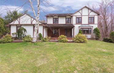 Clare Solano, Realtor