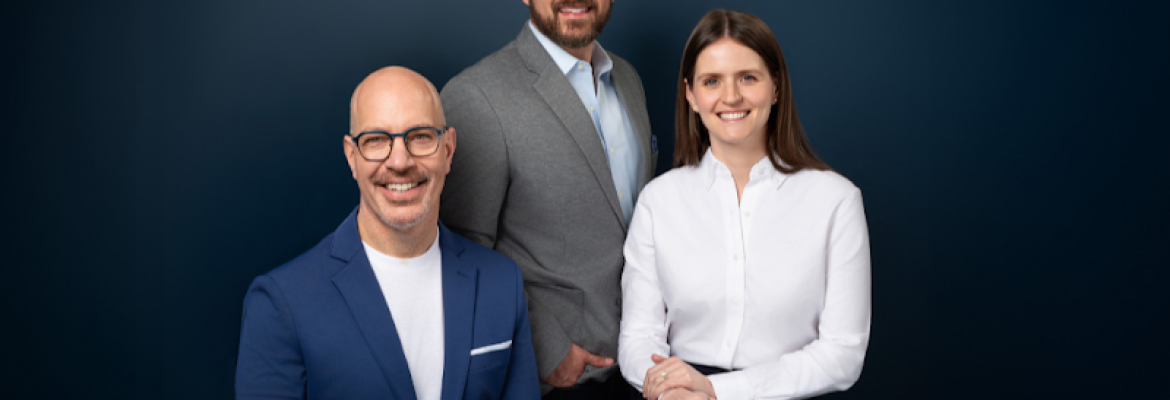 Shoreline Periodontics: Dr. Gregory A. Toback, Dr. Lavanya Rajendran, & Dr. Ellen Pearce
