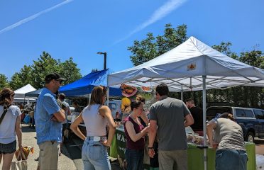 West Hartford Sunday Blue Back Farmers’ Market