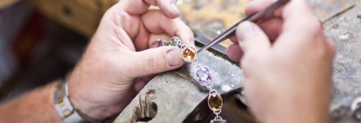 Alex’s Jewelers LLC