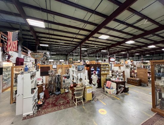 Collinsville Antiques Co