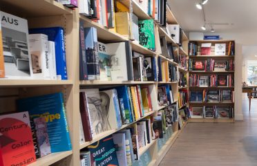 Lakeville Books & Stationery