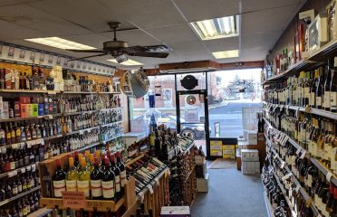 Center Package Store