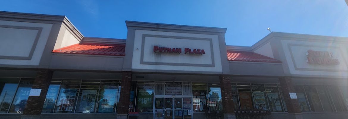 Putnam Plaza Super Liquors