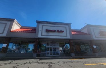 Putnam Plaza Super Liquors