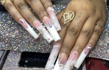 Magic Nails