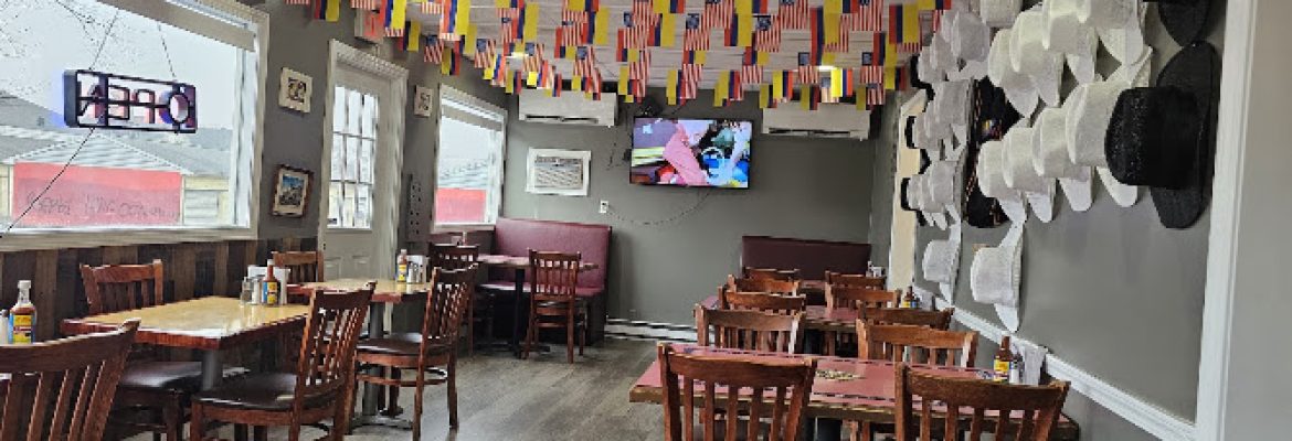 Los Parceros Restaurant