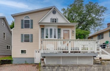 Towanna Randall, Berkshire Hathaway NE Prop.