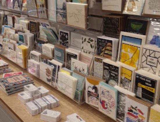 Friends Gift Store