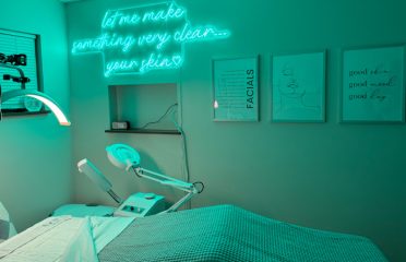 Skin by Li LLC – Manchester, CT Esthetician | Facials + Waxing