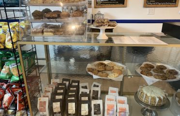 Break’n Bread Sandwich Shoppe