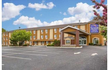 Sleep Inn & Suites Niantic North