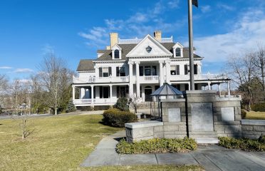 Lounsbury House