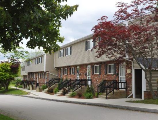 Linwood Apartments – Townhouse Apartments