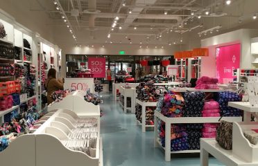 Vera Bradley Outlet
