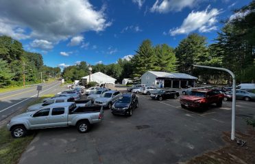 Checkered Flag Auto Center